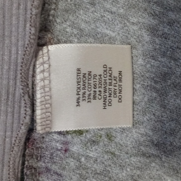 🌸Anthropologie🌸 - Gray Floral Open Front S/S Cardigan Sweater - Picture 12 of 14